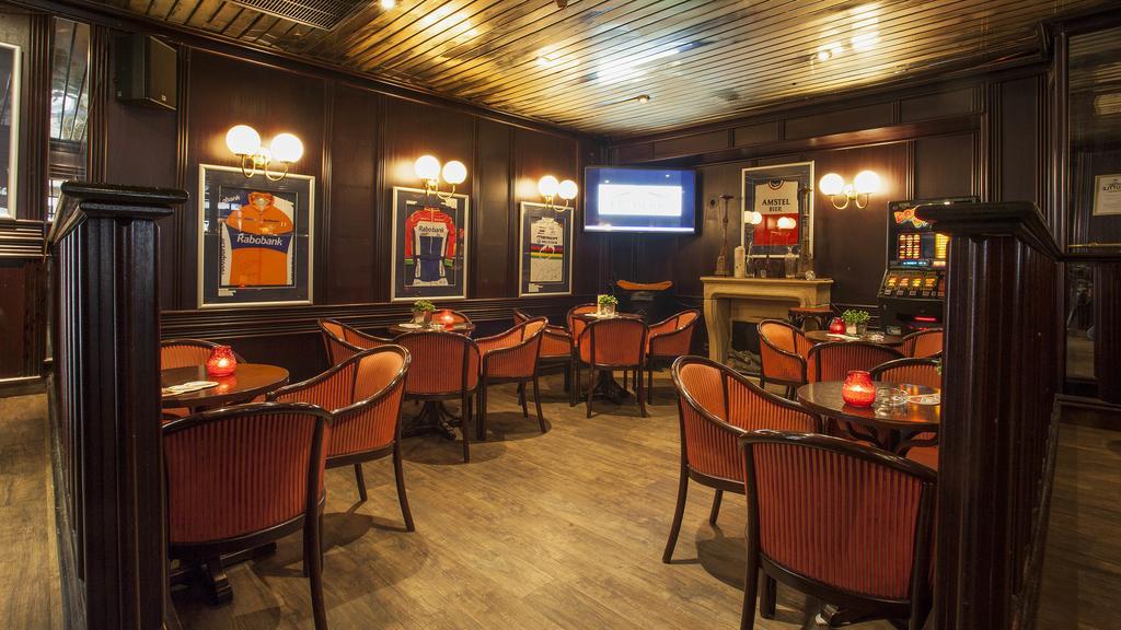 Hotel De Beurs Хоофдорп Екстериор снимка