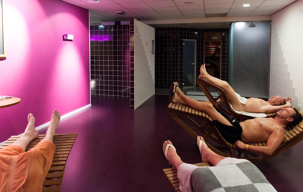 Hotel De Beurs Хоофдорп Екстериор снимка